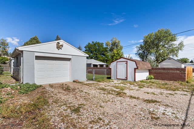 1517 E 16TH ST, Cheyenne, WY 82001