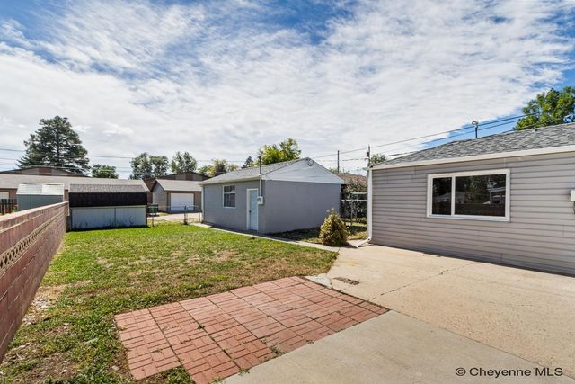1517 E 16TH ST, Cheyenne, WY 82001