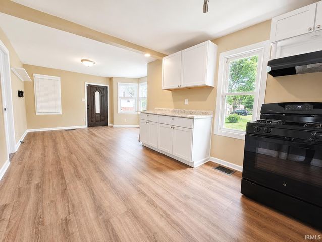 544 Fremont Street, Laporte, IN 46350