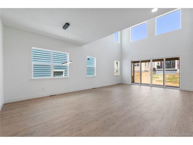 5621 W 141st Ln, Broomfield, CO 80020