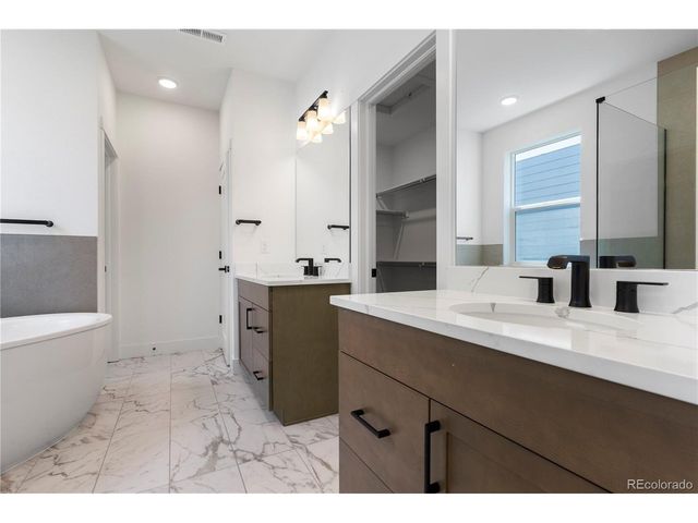 5621 W 141st Ln, Broomfield, CO 80020