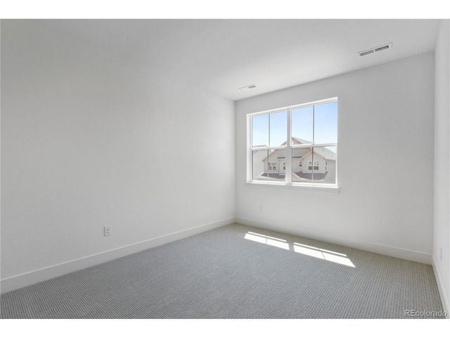 5621 W 141st Ln, Broomfield, CO 80020