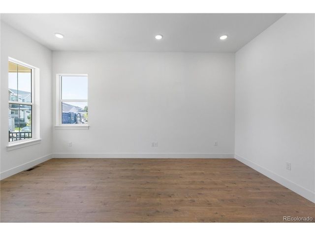 5621 W 141st Ln, Broomfield, CO 80020