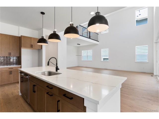 5621 W 141st Ln, Broomfield, CO 80020