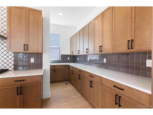 5621 W 141st Ln, Broomfield, CO 80020