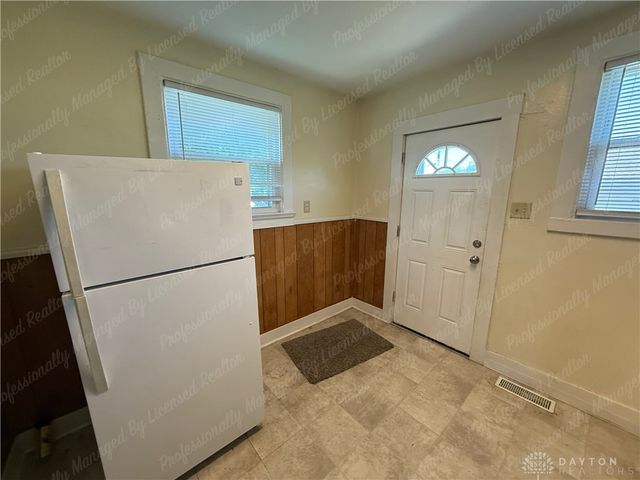 1835 Hillsdale, Dayton, OH 45414
