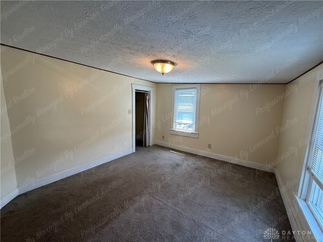 1835 Hillsdale, Dayton, OH 45414