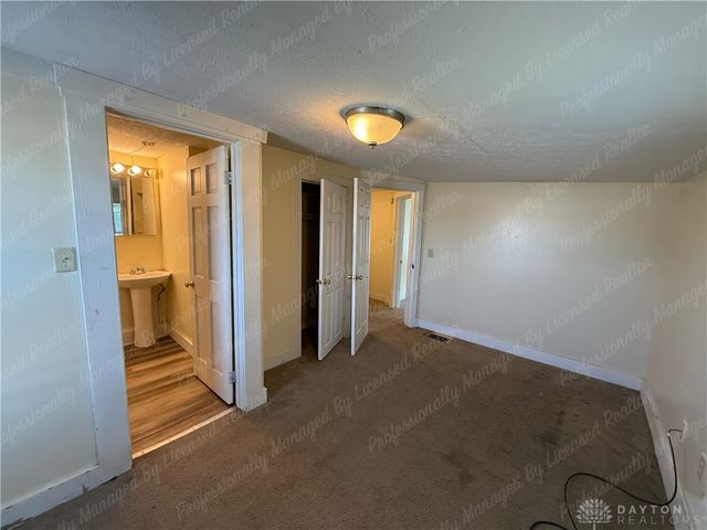 1835 Hillsdale, Dayton, OH 45414