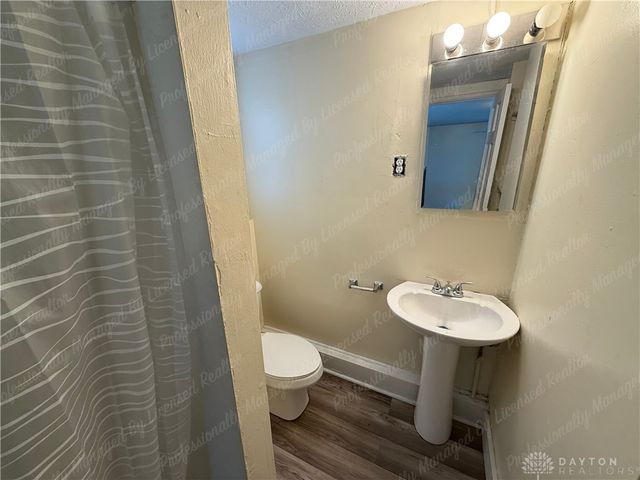 1835 Hillsdale, Dayton, OH 45414