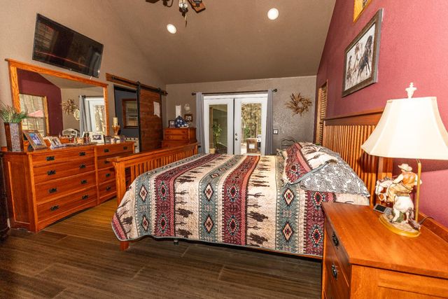 10070 Swiss Ranch Rd, Mountain Ranch, CA 95246