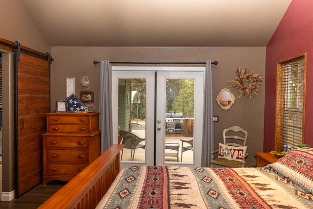 10070 Swiss Ranch Rd, Mountain Ranch, CA 95246