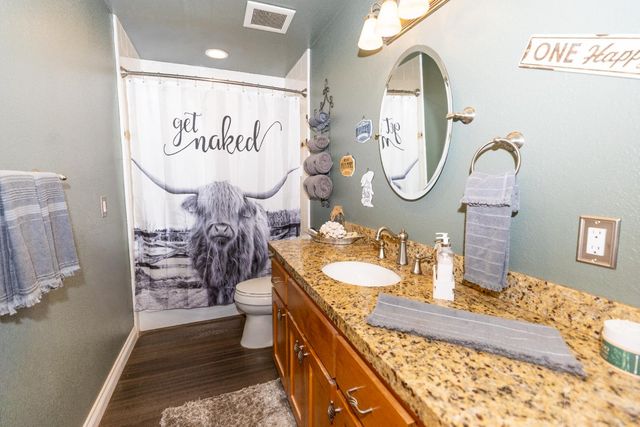 10070 Swiss Ranch Rd, Mountain Ranch, CA 95246