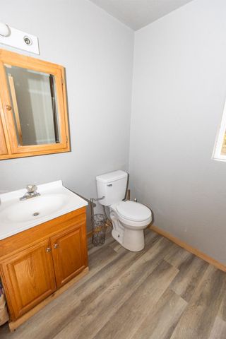 10070 Swiss Ranch Rd, Mountain Ranch, CA 95246