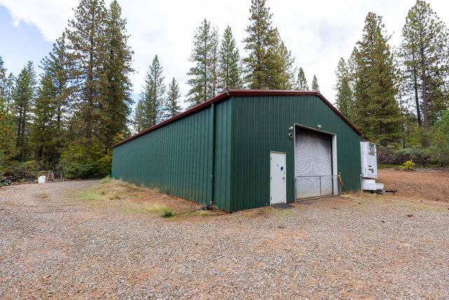 10070 Swiss Ranch Rd, Mountain Ranch, CA 95246