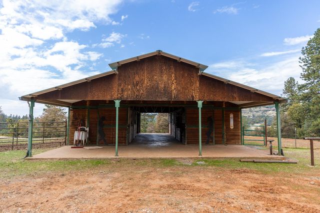 10070 Swiss Ranch Rd, Mountain Ranch, CA 95246