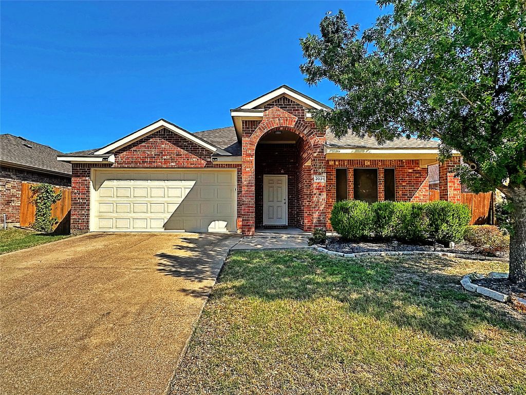 2031 Allyson Drive, Heartland, TX 75126