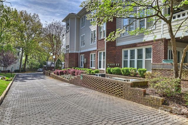 2715 Selwyn Avenue 43, Charlotte, NC 28209