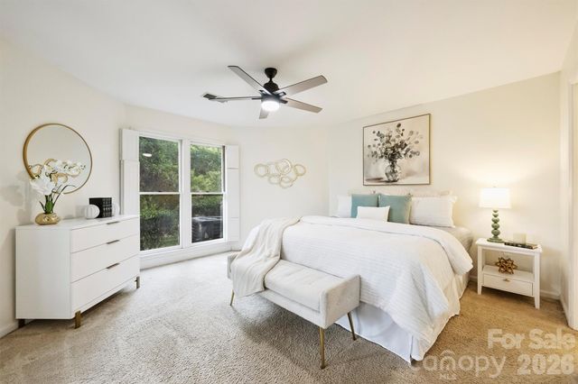 2715 Selwyn Avenue 43, Charlotte, NC 28209