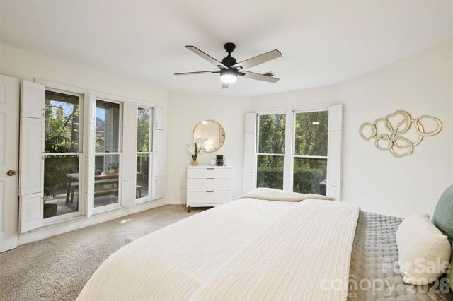 2715 Selwyn Avenue 43, Charlotte, NC 28209