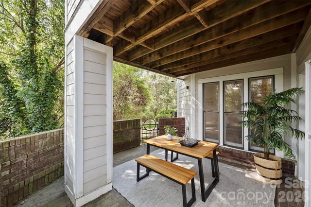 2715 Selwyn Avenue 43, Charlotte, NC 28209