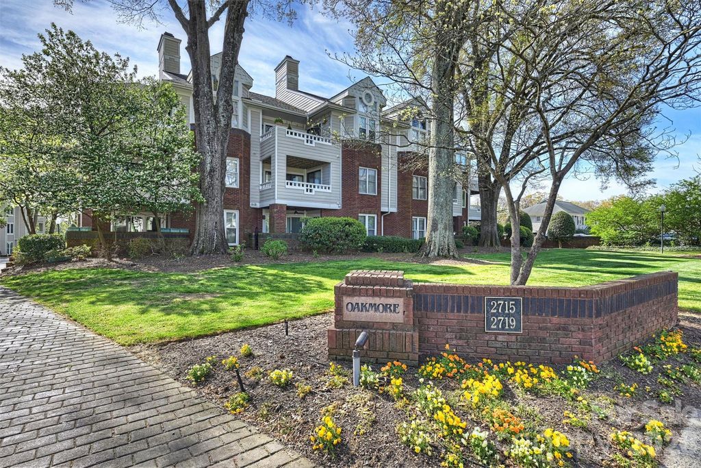2715 Selwyn Avenue 43, Charlotte, NC 28209