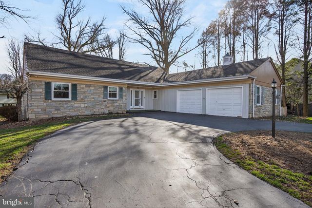 70 WAVERLY AVE, Lancaster, PA 17601