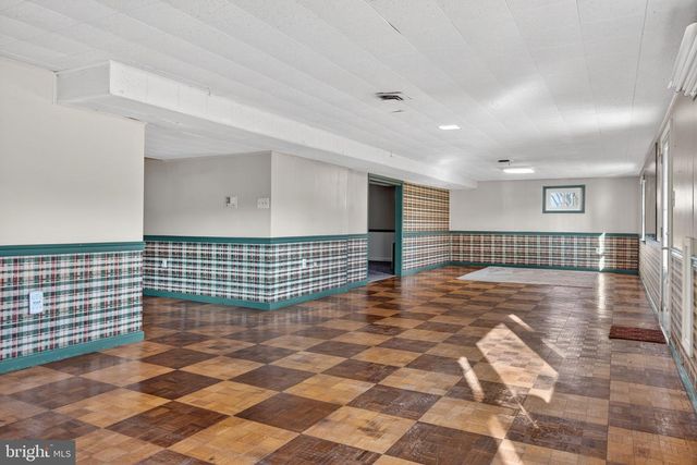 70 WAVERLY AVE, Lancaster, PA 17601