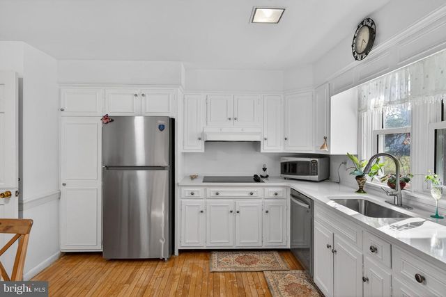 70 WAVERLY AVE, Lancaster, PA 17601