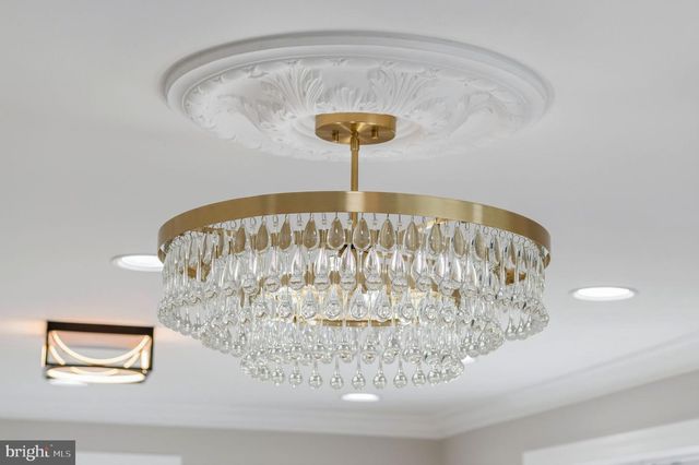 8901 OXON HILL RD, Fort Washington, MD 20744