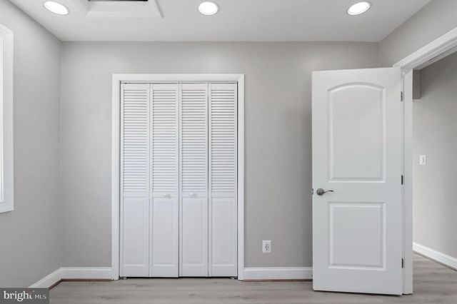 8901 OXON HILL RD, Fort Washington, MD 20744