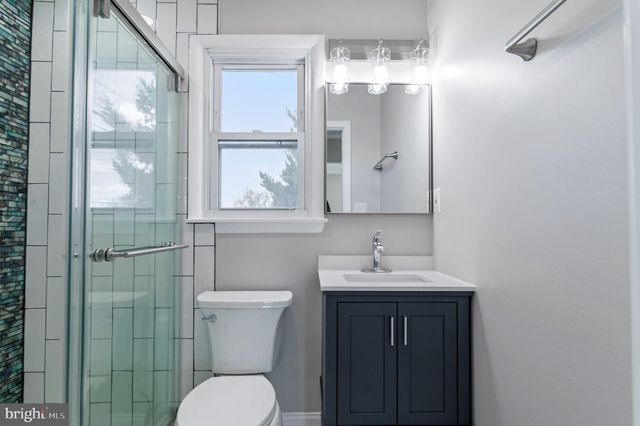 8901 OXON HILL RD, Fort Washington, MD 20744