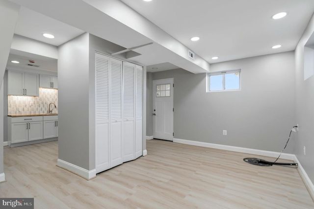 8901 OXON HILL RD, Fort Washington, MD 20744