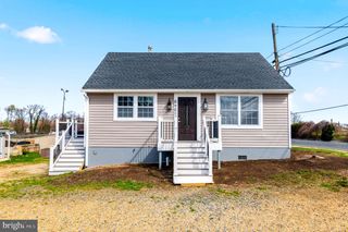 8901 OXON HILL RD, Fort Washington, MD 20744