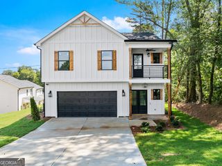 180 Llewellyn Street, Clarkesville, GA 30523