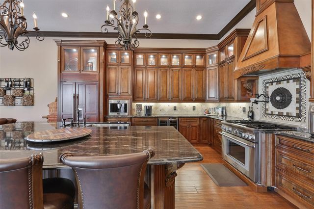 9805 COMPASS POINT WAY, Tampa, FL 33615