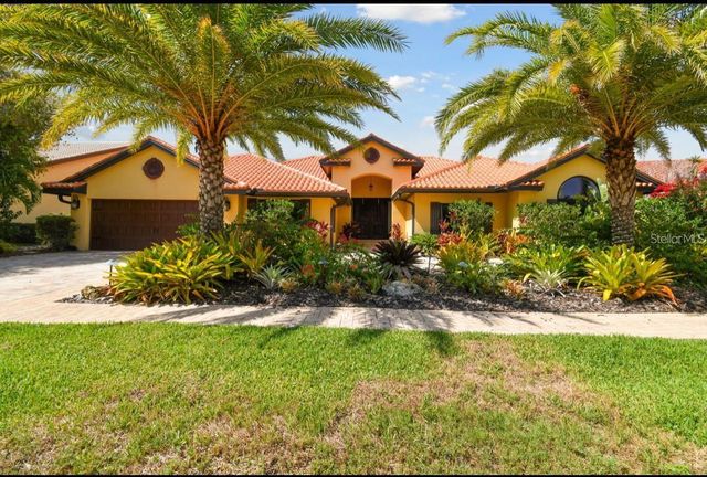 9805 COMPASS POINT WAY, Tampa, FL 33615