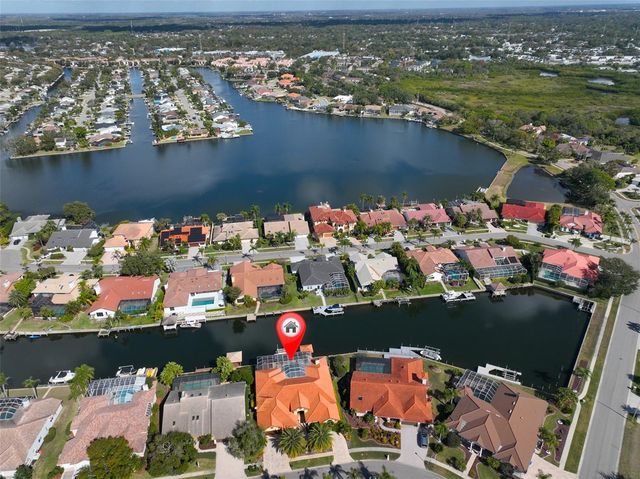 9805 COMPASS POINT WAY, Tampa, FL 33615