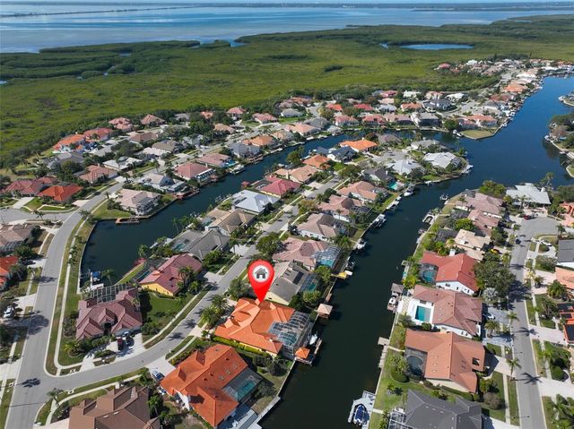 9805 COMPASS POINT WAY, Tampa, FL 33615