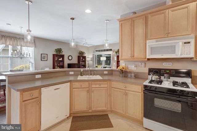 34 MARIGOLD LN, Little Egg Harbor Twp, NJ 08087