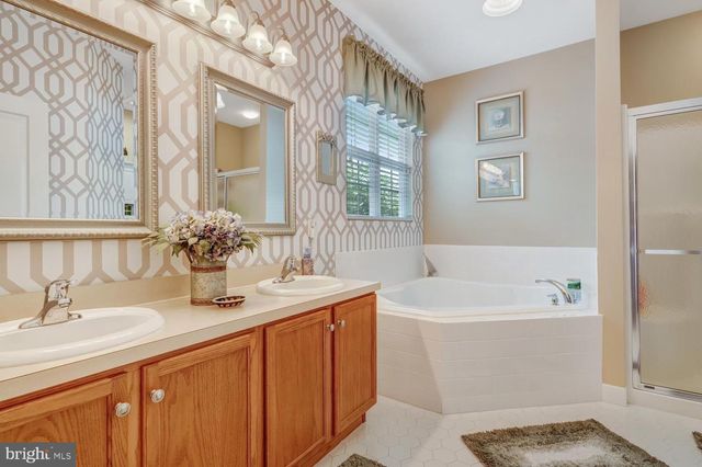 34 MARIGOLD LN, Little Egg Harbor Twp, NJ 08087
