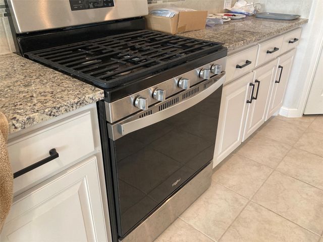 16004 Farringdon Street, Fort Worth, TX 76247