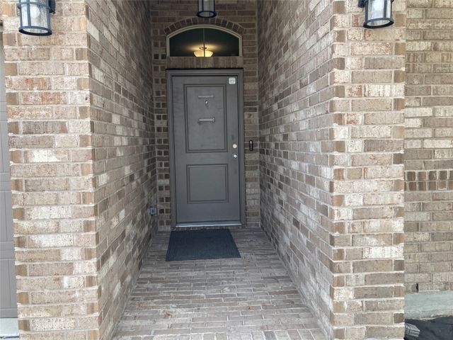 16004 Farringdon Street, Fort Worth, TX 76247