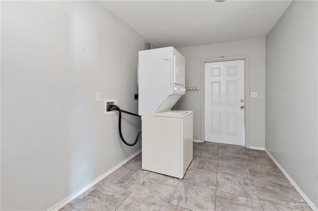 3105 Indian Hills Avenue, Mcallen, TX 78504