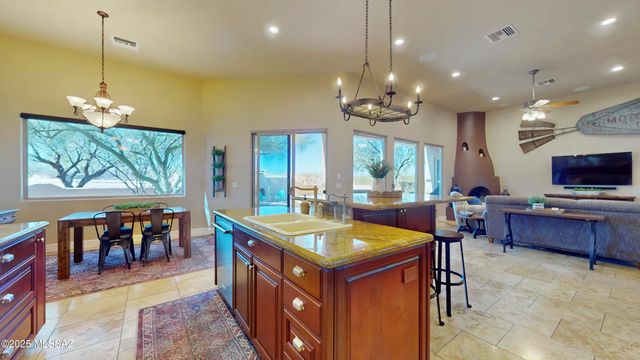 3400 W Lynx Lane, Benson, AZ 85602
