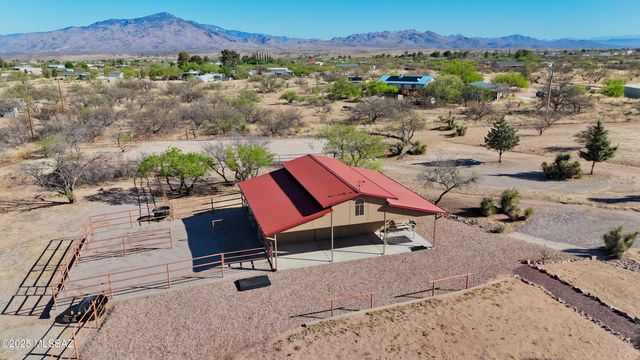 3400 W Lynx Lane, Benson, AZ 85602