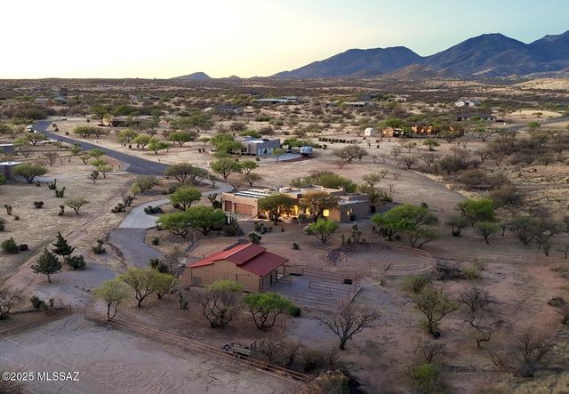 3400 W Lynx Lane, Benson, AZ 85602