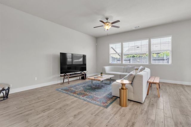 3057 Wiskel Way, Roseville, CA 95661