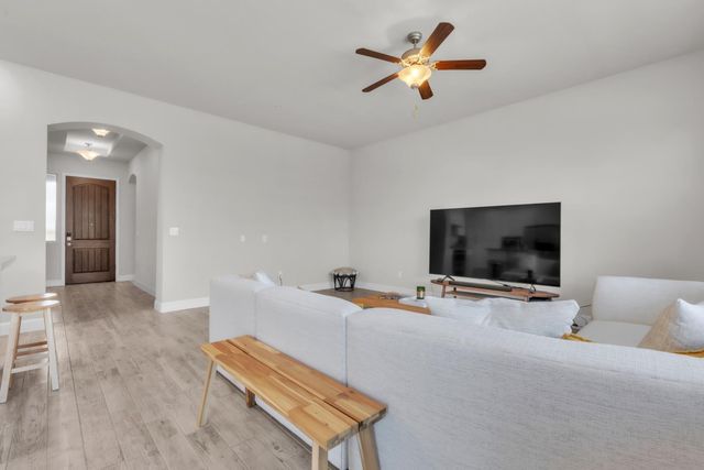 3057 Wiskel Way, Roseville, CA 95661