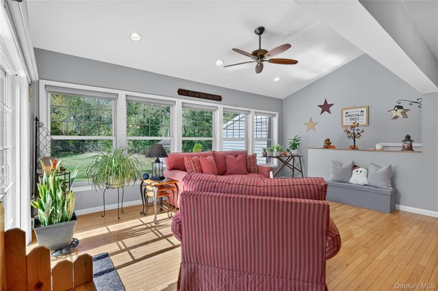 467 Kings Highway, Warwick, NY 10990