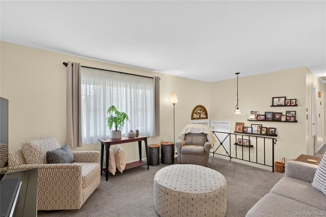 467 Kings Highway, Warwick, NY 10990